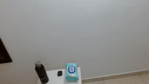 Snapshot of goldendesirex_ chatting on 03/31/26, 07:36 online show from 03/31/26, 07:36