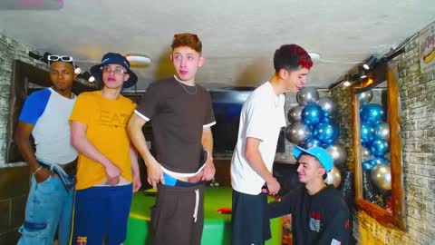 GOLDENJOI online show from 12/17/24, 01:38