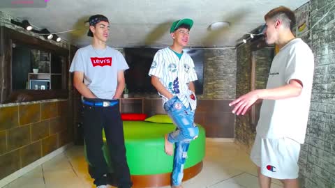 GOLDENJOI online show from 01/12/25, 11:39