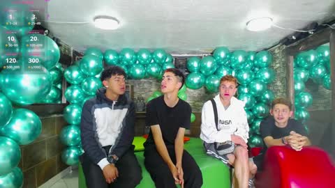 GOLDENJOI online show from 01/20/25, 12:18