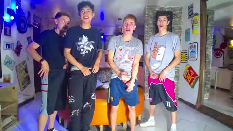 GOLDENJOI online show from 02/10/25, 01:11