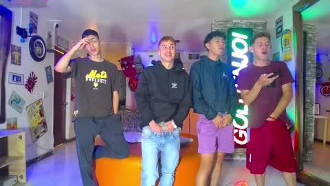 GOLDENJOI online show from 02/13/25, 12:43