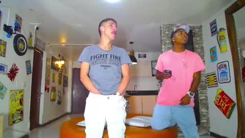 GOLDENJOI online show from 02/19/25, 12:33