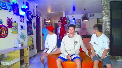 GOLDENJOI online show from 03/07/25, 11:40