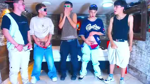 GOLDENJOI online show from 09/13/25, 10:09