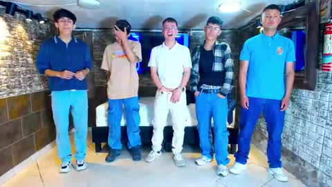 GOLDENJOI online show from 09/22/25, 10:12