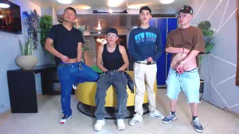 GOLDENJOI online show from 09/28/25, 11:10