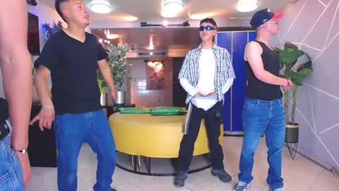 GOLDENJOI online show from 09/29/25, 11:09