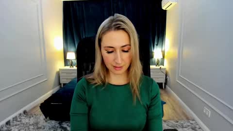 Olivia online show from 02/23/25, 11:33