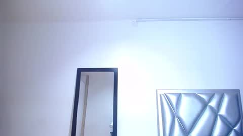 goldenn_ass1 online show from 11/26/25, 03:51