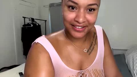 GoldenPuss online show from 11/09/25, 10:30