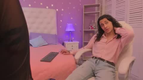 goldentemptation_ online show from 02/09/26, 07:18