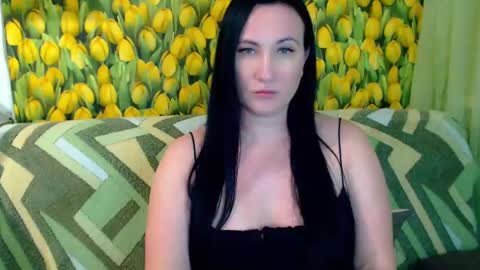 Snapshot of goldmoonn chatting on 03/06/25, 06:37 goldmoonn online show from 03/06/25, 06:37