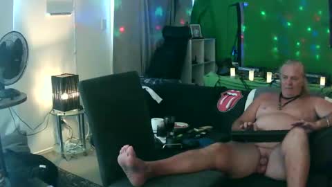 goldyguy011 online show from 01/22/25, 05:05