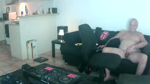 goldyguy011 online show from 05/19/26, 12:38