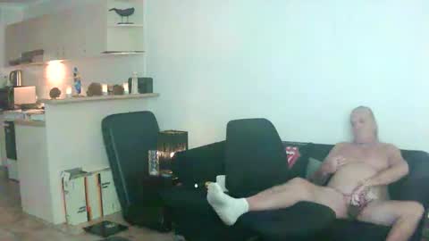 Snapshot of goldyguy011 chatting on 06/05/26, 11:38 goldyguy011 online show from 06/05/26, 11:38