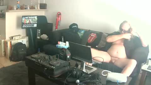 Snapshot of goldyguy011 chatting on 07/14/26, 01:19 goldyguy011 online show from 07/14/26, 01:19