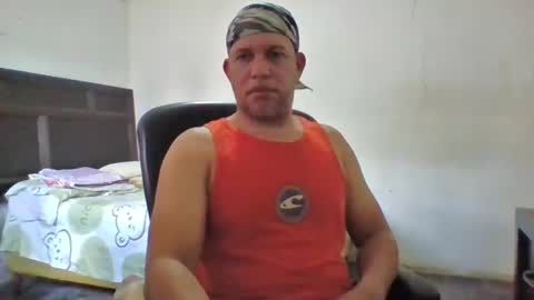 Snapshot of golons17 chatting on 02/28/26, 06:31 golons17 online show from 02/28/26, 06:31