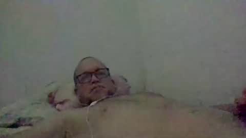 Snapshot of golons17 chatting on 04/10/26, 07:13 golons17 online show from 04/10/26, 07:13