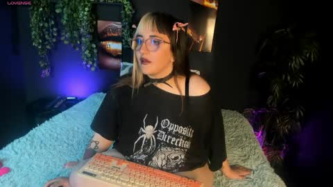 gomory_kitty online show from 04/18/26, 04:44