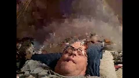 Snapshot of gonadalache chatting on 11/02/25, 12:57 gonadalache online show from 11/02/25, 12:57