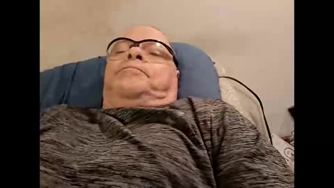 Snapshot of gonadalache chatting on 12/02/25, 07:09 gonadalache online show from 12/02/25, 07:09