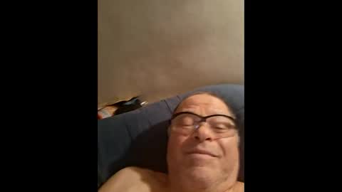 Snapshot of gonadalache chatting on 03/09/26, 05:44 gonadalache online show from 03/09/26, 05:44