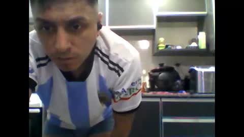 gonzaloargentino2022 online show from 10/25/25, 02:52