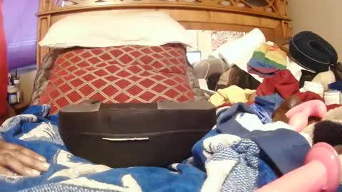 Juicy Booty online show from 02/18/25, 06:47