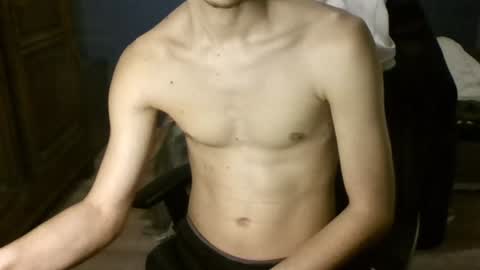 Snapshot of goodboy146 chatting on 01/01/25, 10:35 Goodboy online show from 01/01/25, 10:35