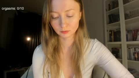 Snapshot of goodg_oddamn chatting on 05/18/26, 07:41 SOPHIE online show from 05/18/26, 07:41