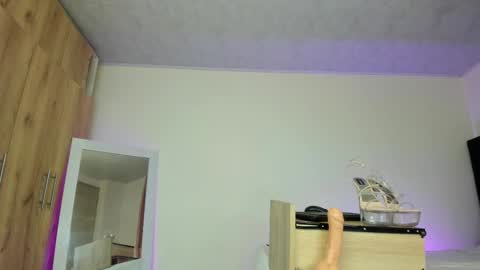 natt online show from 12/17/25, 11:11