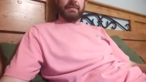 Snapshot of goodgreen35 chatting on 12/17/24, 03:17 goodgreen35 online show from 12/17/24, 03:17