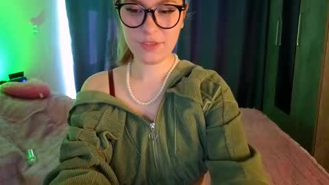 Snapshot of goodlool chatting on 03/06/26, 11:17 goodlool online show from 03/06/26, 11:17