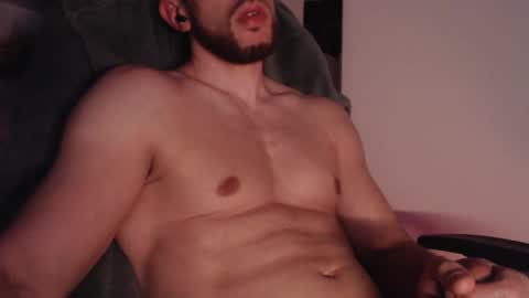 Snapshot of goodvibeshrddck chatting on 04/11/26, 12:37 Gvibes online show from 04/11/26, 12:37