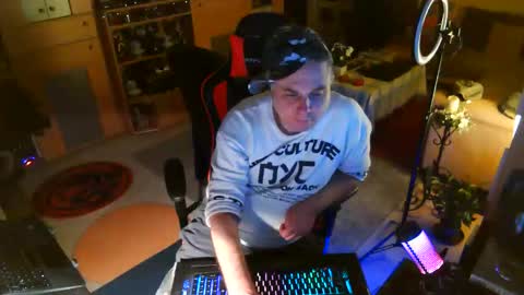 google5001 online show from 01/07/26, 02:14