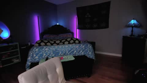 gooner_girl online show from 01/21/25, 09:25