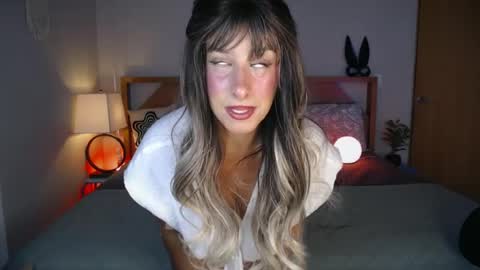 Snapshot of goonergirlnextdoor chatting on 06/20/26, 03:48 princess kierra online show from 06/20/26, 03:48