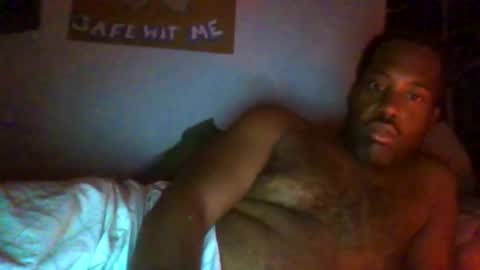 Snapshot of goonergreen chatting on 09/16/25, 05:03 GoonerGreen online show from 09/16/25, 05:03