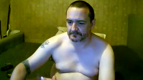 Snapshot of goosey77 chatting on 04/09/26, 03:06 Goosey77 online show from 04/09/26, 03:06