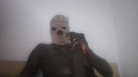 Snapshot of gorashado chatting on 09/29/25, 10:47 Sexy Black Model online show from 09/29/25, 10:47