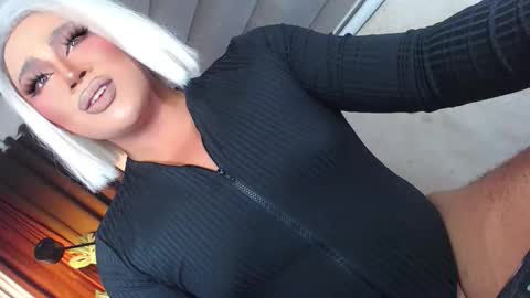 Samantha online show from 01/13/26, 06:35