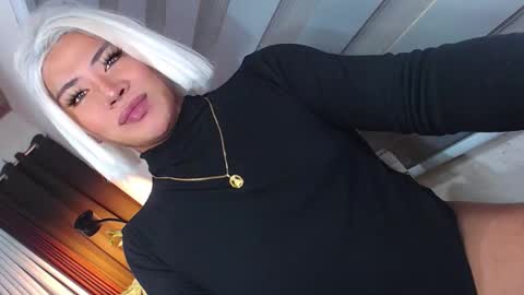 Samantha online show from 02/21/26, 10:22