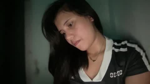 Snapshot of gorgeous_lyn1 chatting on 11/29/25, 02:03 Lyn online show from 11/29/25, 02:03