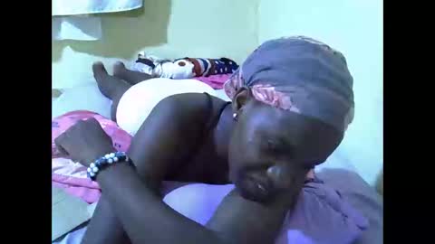 gorgeous_maya1 online show from 04/15/26, 07:58