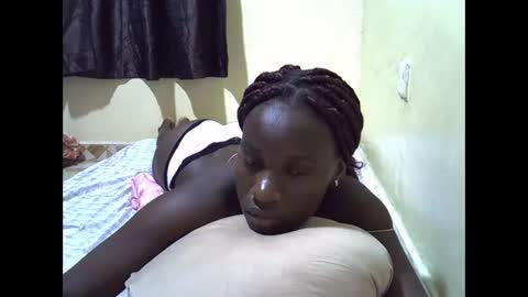 Snapshot of gorgeous_maya1 chatting on 05/23/26, 10:47 gorgeous_maya1 online show from 05/23/26, 10:47