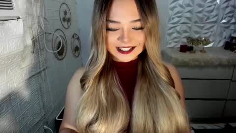 Amanda rose online show from 10/24/25, 11:12