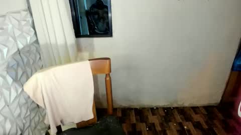 Snapshot of gorgeousamandarose chatting on 05/16/26, 01:32 Amanda rose online show from 05/16/26, 01:32