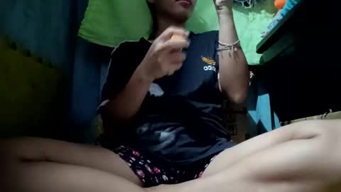 Snapshot of gorgeouspinay_babe chatting on 10/29/25, 11:45 GorgeousPinay babe online show from 10/29/25, 11:45