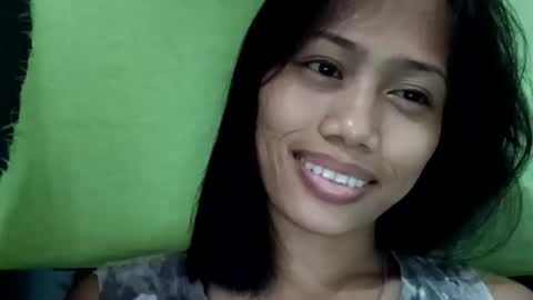 Snapshot of gorgeouspinay_babe chatting on 11/15/25, 10:23 GorgeousPinay babe online show from 11/15/25, 10:23